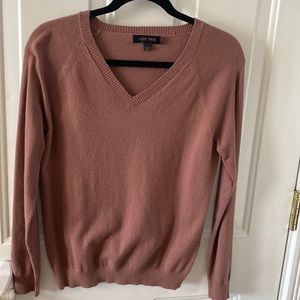 women’s V-neck sweater, elastic waist